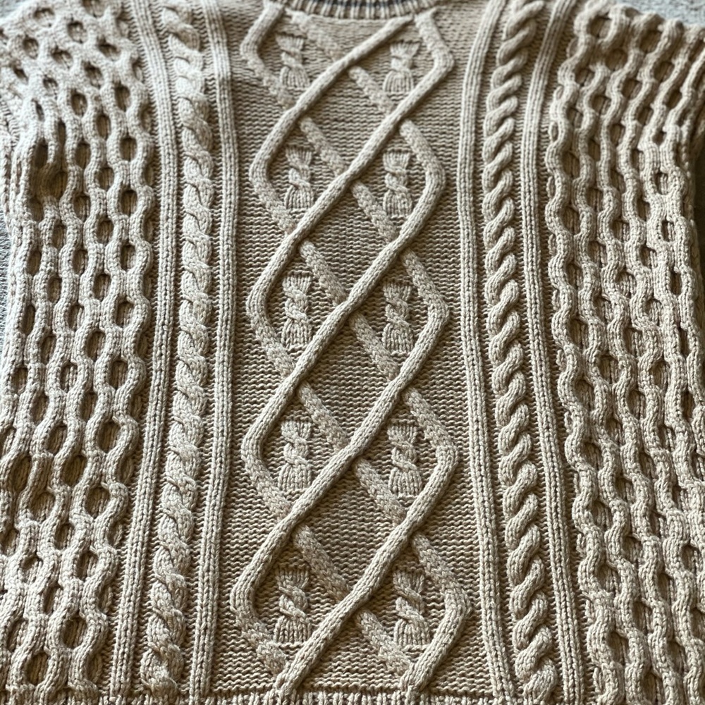 CASHMERE VEST - Picture 3 of 5